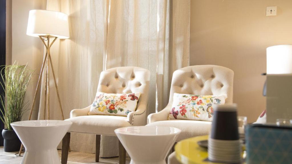 The Best Centric Hotel Нуакшот Екстериор снимка