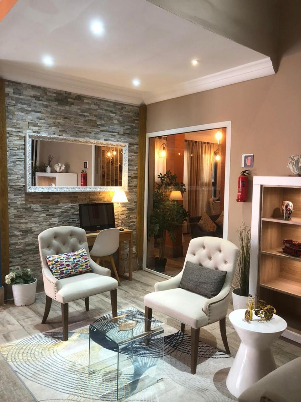 The Best Centric Hotel Нуакшот Екстериор снимка